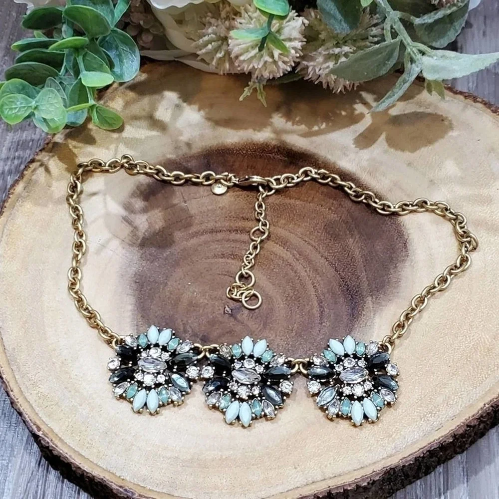 J. Crew green‎ statement necklace